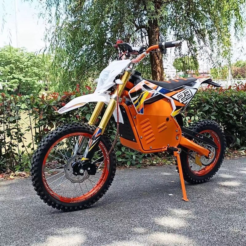Motocicleta eléctrica de alta velocidad de 2000W fabricada en con opciones de color personalizadas