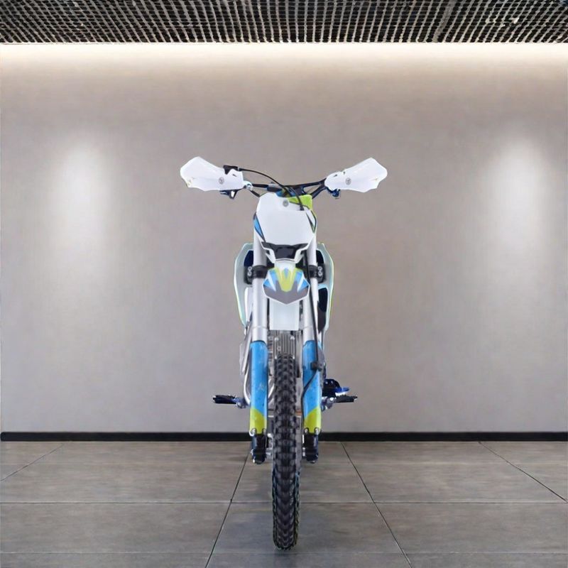 Mejorar su juego de conducción con un 125cc Dirt Bike DISC Freno y 100-200CC desplazamiento